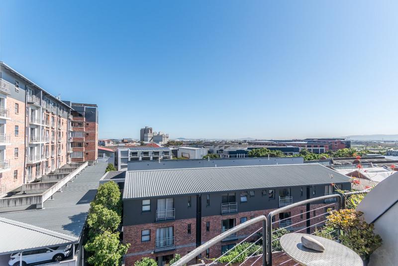 1 Bedroom Property for Sale in Observatory Western Cape